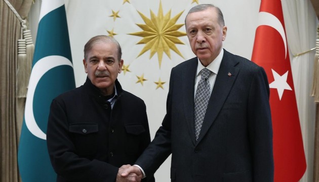 Erdoğan, Şahbaz Şerif ile görüştü