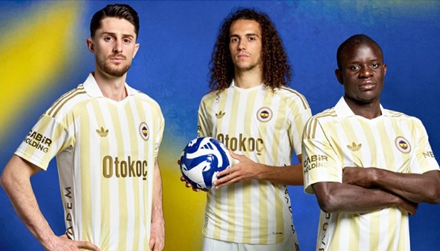 Fenerbahçe yeni formalarını tanıttı