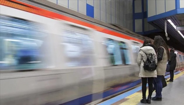 İstanbul'da metro seferlerinde aksama