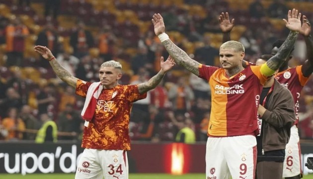 Galatasaray'da kalacak mı? Torreira'dan İcardi açıklaması