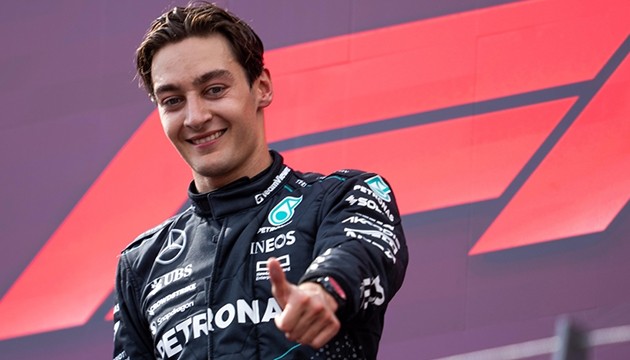 Avustralya'da pole Russell'ın