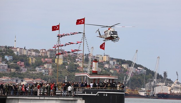 Samsun'da bayraklı geçiş töreni