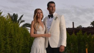 Kenan İmirzalıoğlu ve Sinem Kobal aşk tazeledi