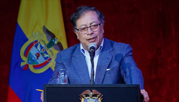 Kolombiya Cumhurbaşkanı'ndan Maduro'nun ülkesine iade edilmesi çağrısı