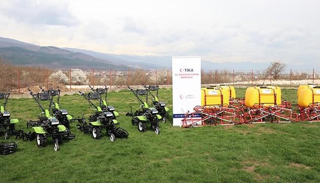 TİKA'dan Kuzey Makedonya'daki çiftçilere ekipman desteği!