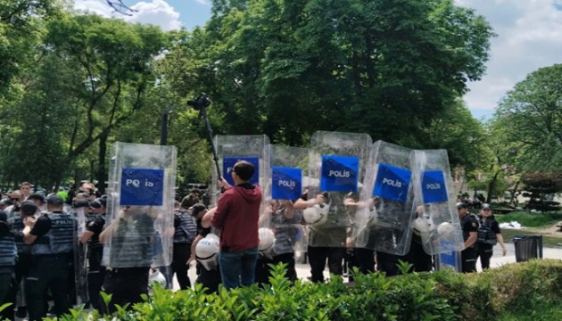 Öğretmenler eylem yaptı, polis müdahale etti