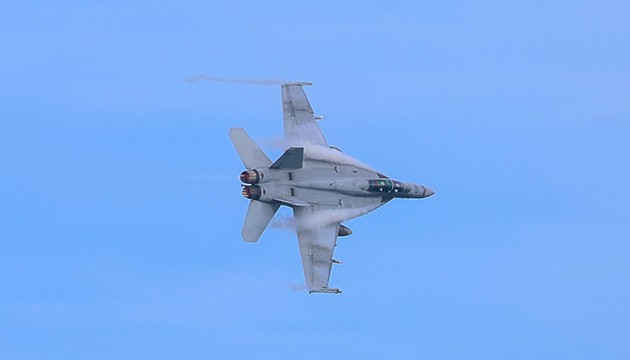 İran: F-15 uçağı düşürüldü