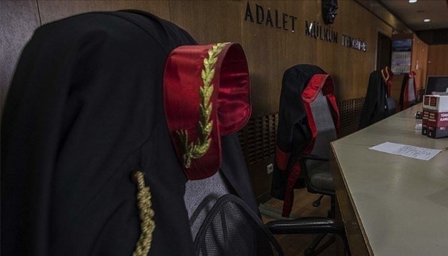 Hakim başına düşen dosya sayısı azaldı